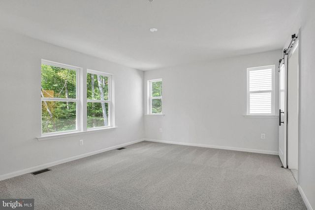 128 CATALPA DR, North East, MD 21901