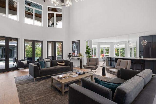813 Deercrossing, Nashville, TN 37220