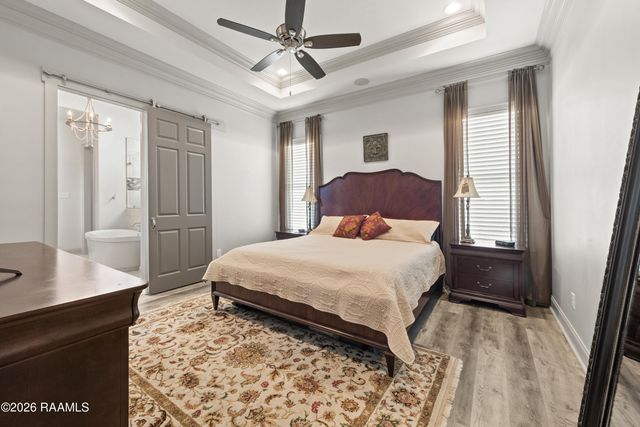 404 Habitat Ridge Drive, Broussard, LA 70518