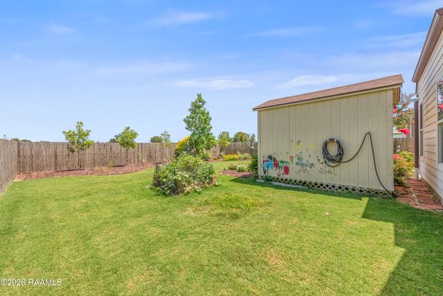 404 Habitat Ridge Drive, Broussard, LA 70518