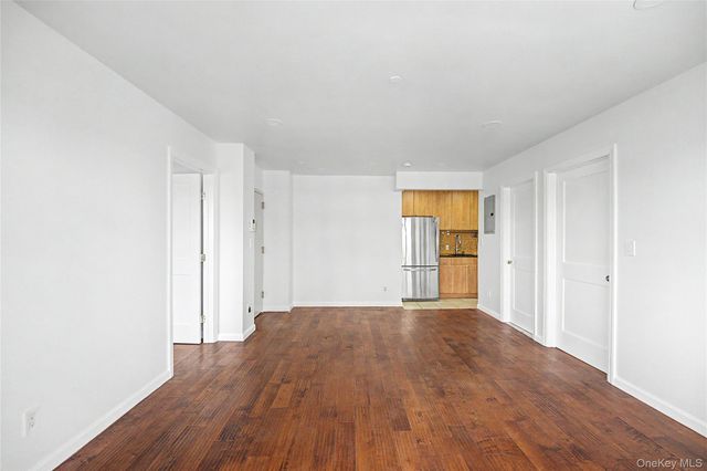3138 137th Street 7B, Flushing, NY 11354