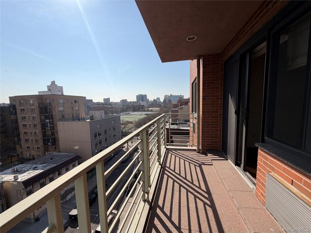 3138 137th Street 7B, Flushing, NY 11354