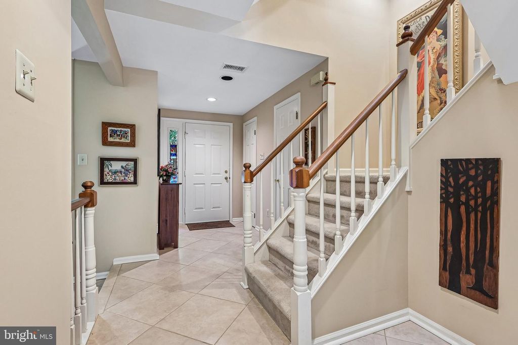 68 HIGHGATE LN, BLUE BELL, PA 19422 — photo 4