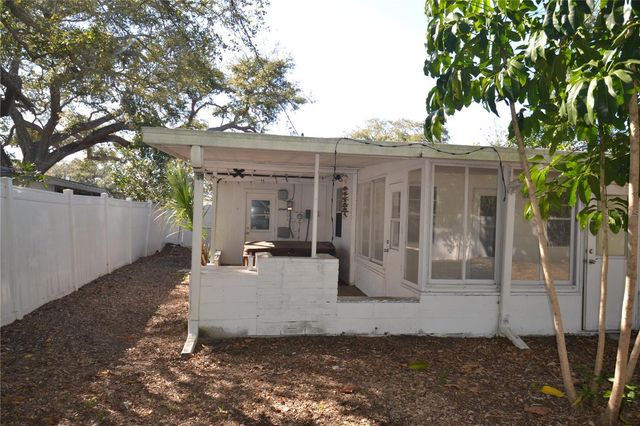 11465 92ND STREET, Largo, FL 33773