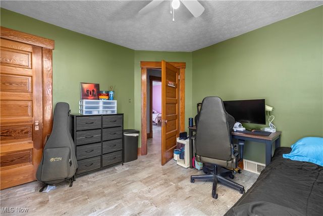 152 Eastern Heights Boulevard, Elyria, OH 44035