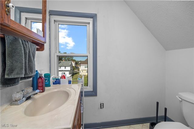 152 Eastern Heights Boulevard, Elyria, OH 44035