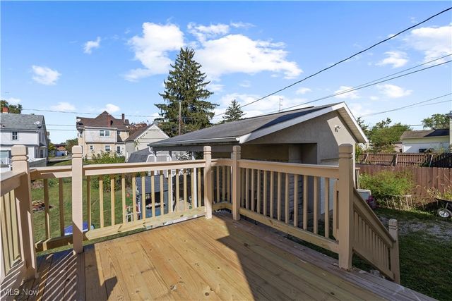 152 Eastern Heights Boulevard, Elyria, OH 44035