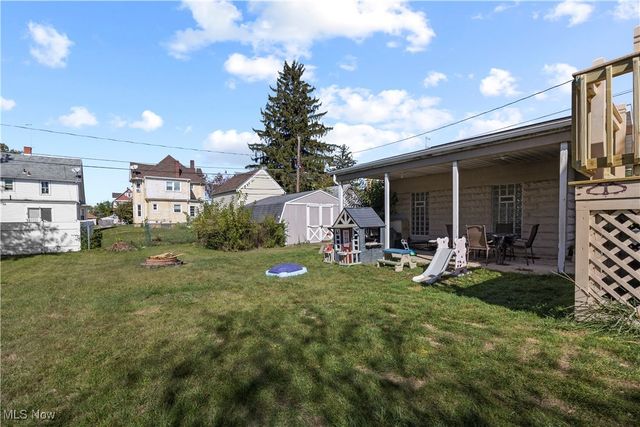 152 Eastern Heights Boulevard, Elyria, OH 44035