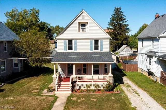 152 Eastern Heights Boulevard, Elyria, OH 44035