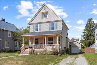 152 Eastern Heights Boulevard, Elyria, OH 44035