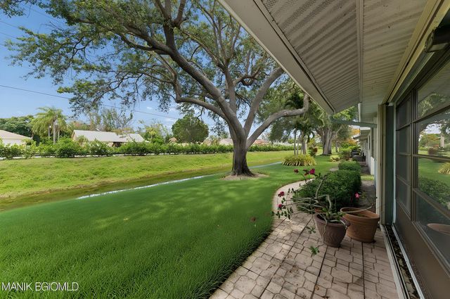 9795 Tabebuia Tree Drive B, Boynton Beach, FL 33436
