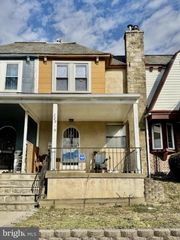 329 SANFORD RD, Upper Darby, PA 19082