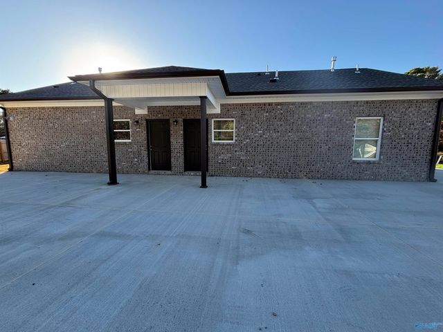 16576 Jamilynn Drive, Athens, AL 35611