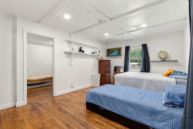 721 River St, Haverhill, MA 01832
