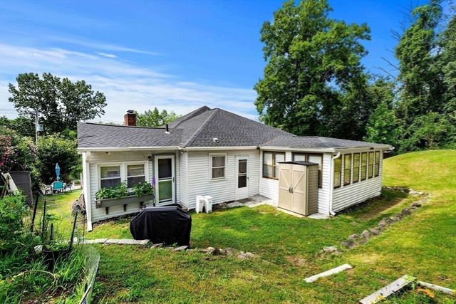 721 River St, Haverhill, MA 01832