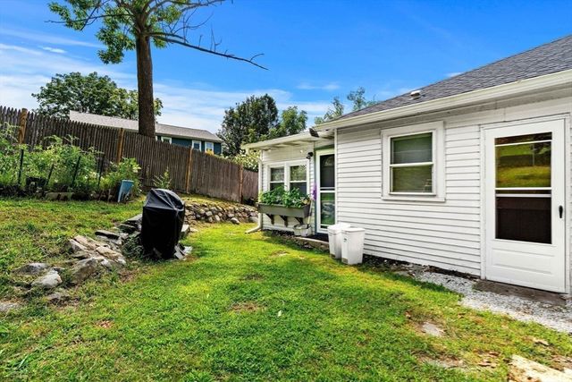 721 River St, Haverhill, MA 01832