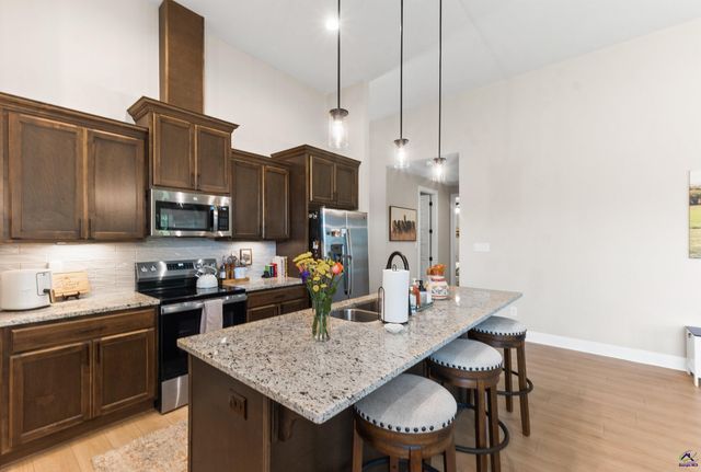 403 Cannon Point Drive, Bonaire, GA 31005