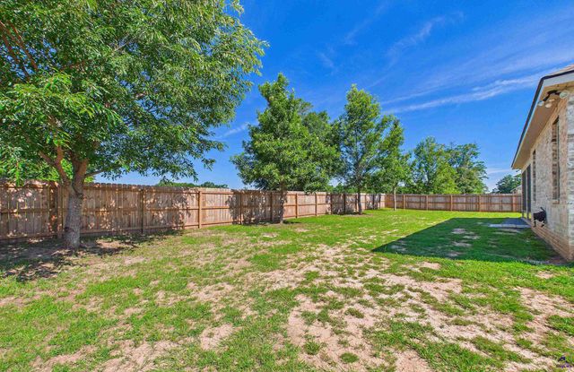 403 Cannon Point Drive, Bonaire, GA 31005