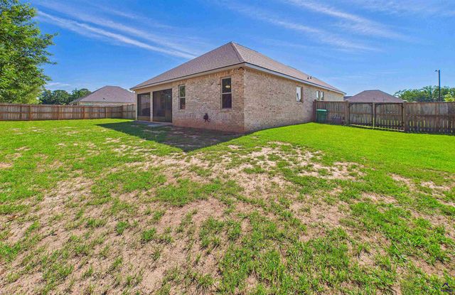 403 Cannon Point Drive, Bonaire, GA 31005