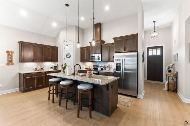403 Cannon Point Drive, Bonaire, GA 31005