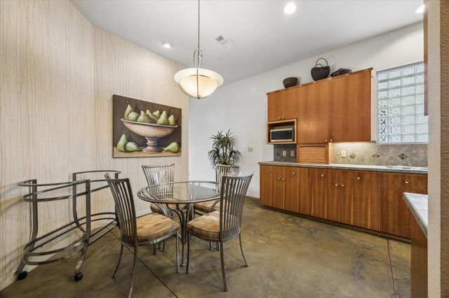 2623 Rose Hill Drive, League City, TX 77573