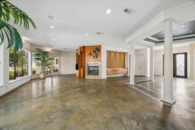 2623 Rose Hill Drive, League City, TX 77573