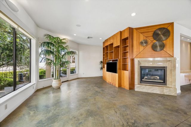 2623 Rose Hill Drive, League City, TX 77573