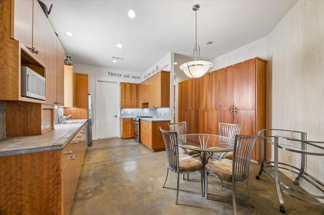 2623 Rose Hill Drive, League City, TX 77573