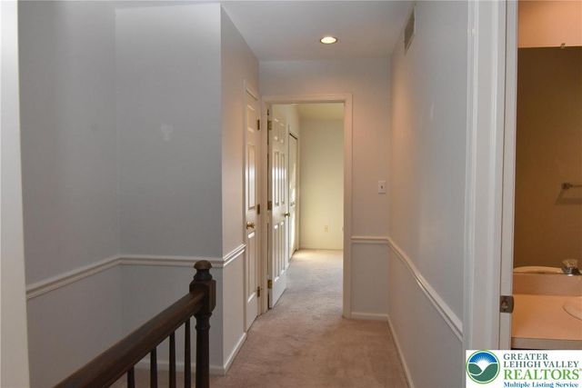 573 Ponds Edge Lane A4, Allentown City, PA 18104