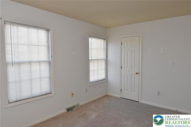 573 Ponds Edge Lane A4, Allentown City, PA 18104