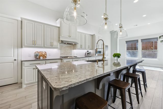 9800 Boulder Ridge, Little Elm, TX 75068