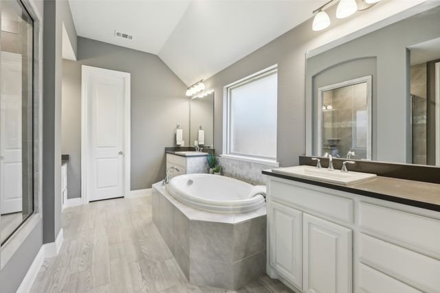 9800 Boulder Ridge, Little Elm, TX 75068