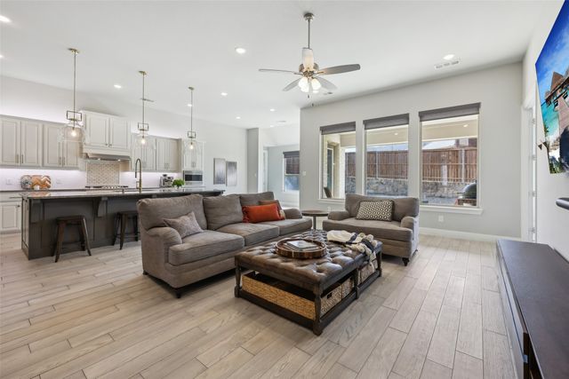 9800 Boulder Ridge, Little Elm, TX 75068