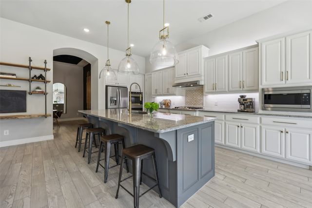 9800 Boulder Ridge, Little Elm, TX 75068