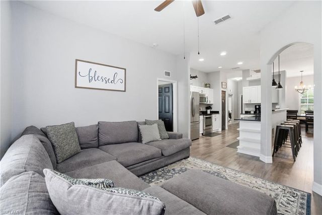 2900 Orange Grove TRL, Naples, FL 34120