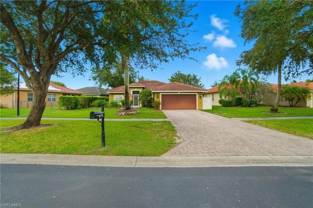 2900 Orange Grove TRL, Naples, FL 34120