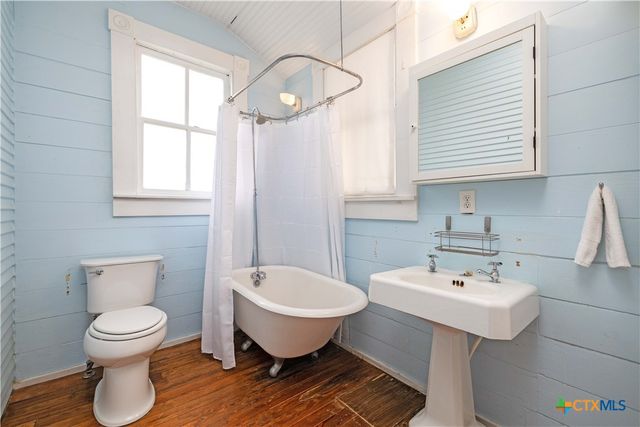 545 Willow Avenue, New Braunfels, TX 78130