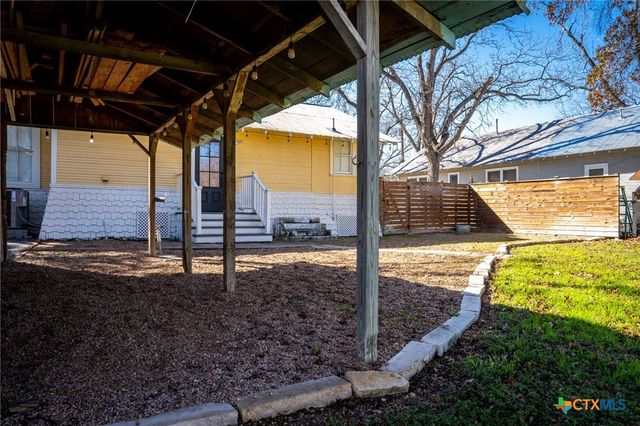 545 Willow Avenue, New Braunfels, TX 78130