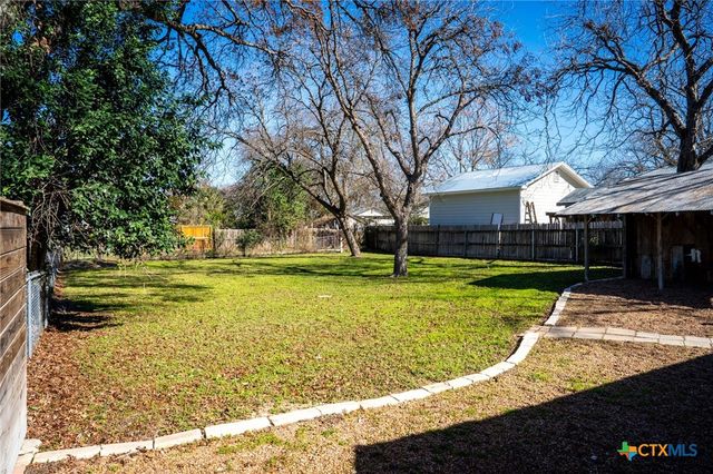 545 Willow Avenue, New Braunfels, TX 78130