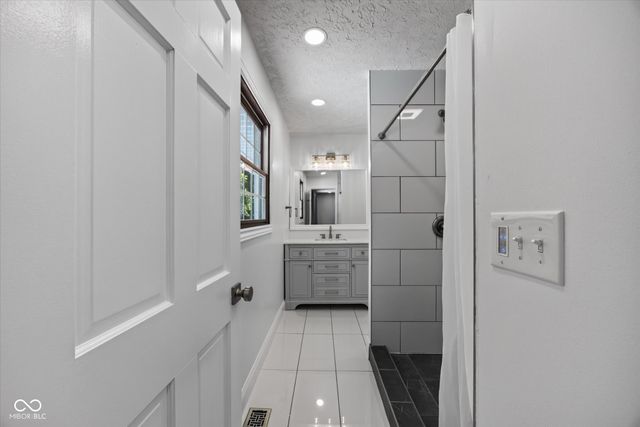 5110 N Echo Bend Boulevard, Bloomington, IN 47404