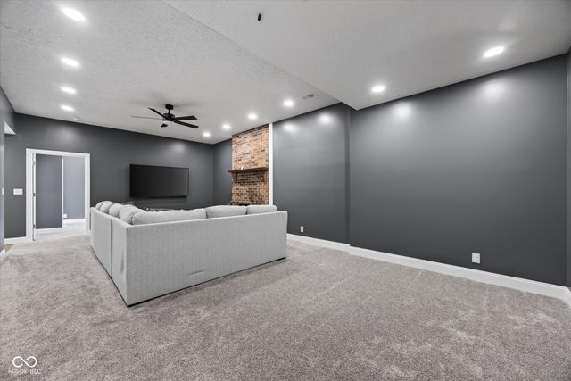 5110 N Echo Bend Boulevard, Bloomington, IN 47404