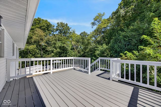 5110 N Echo Bend Boulevard, Bloomington, IN 47404