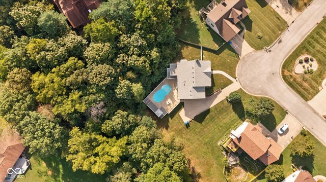 5110 N Echo Bend Boulevard, Bloomington, IN 47404