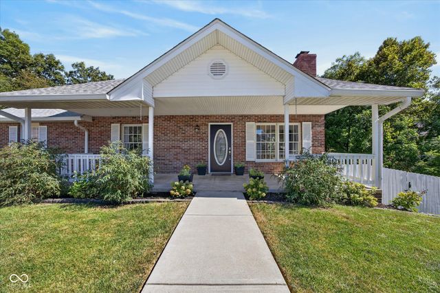 5110 N Echo Bend Boulevard, Bloomington, IN 47404