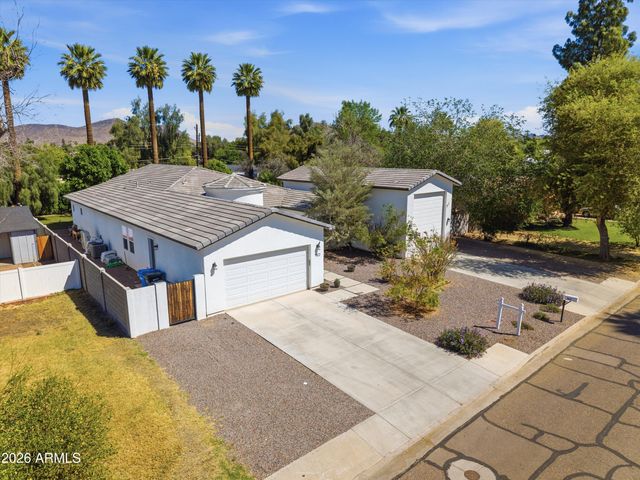 1822 W EL CAMINITO Drive, Phoenix, AZ 85021