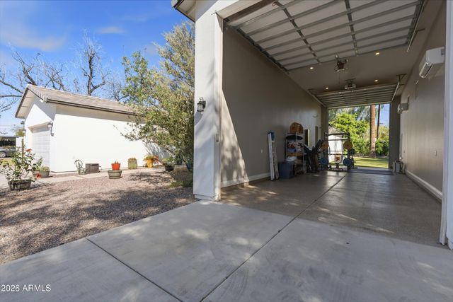 1822 W EL CAMINITO Drive, Phoenix, AZ 85021