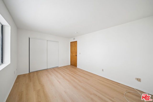 11924 Mayfield Avenue 2, Los Angeles, CA 90049