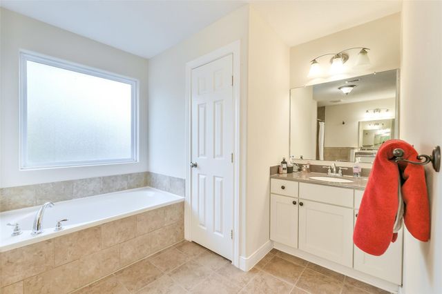 12011 Advance Drive, Houston, TX 77065