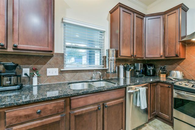 12011 Advance Drive, Houston, TX 77065