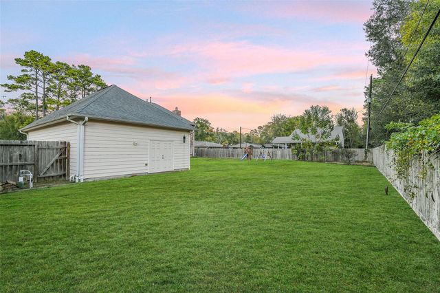 12011 Advance Drive, Houston, TX 77065